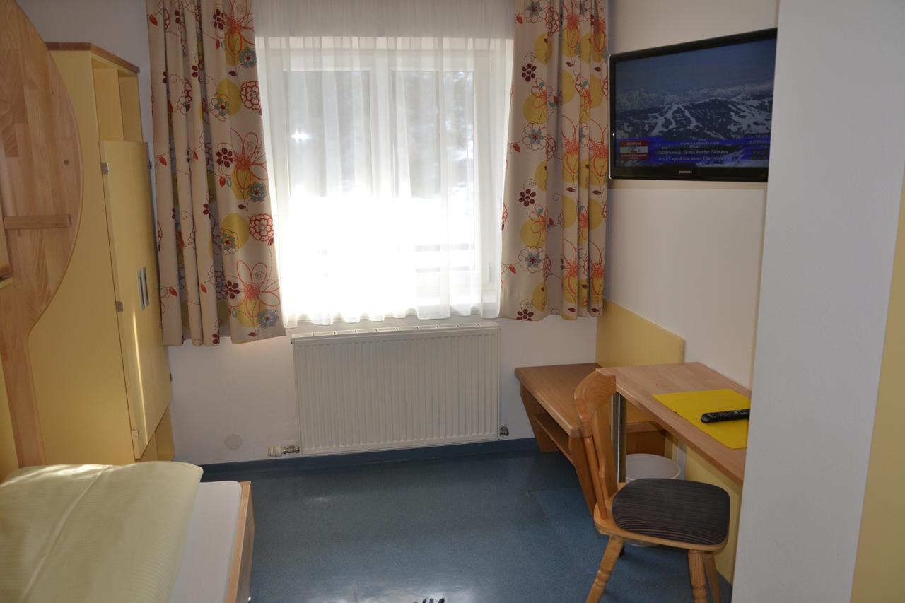 Jugendpension Muellauerhof Saalbach-Hinterglemm Room photo